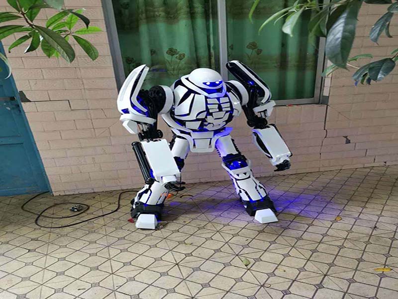 变形金刚机器人模型